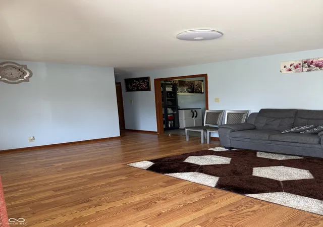 3rd image of 7109 Chandler Dr, Indianapolis, IN 46217 | MLS# 22091698