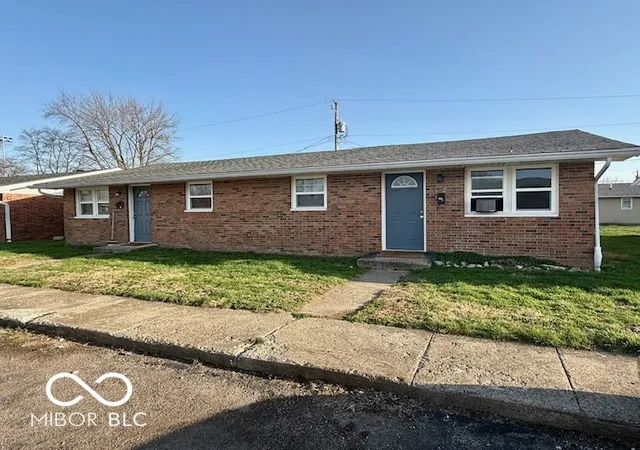Photo 4 of House for sale at 5-10, 15-26 Lee Dr, Martinsville, IN 46151 | MLS# 22091710 | Listing updated on 2026-06-10
