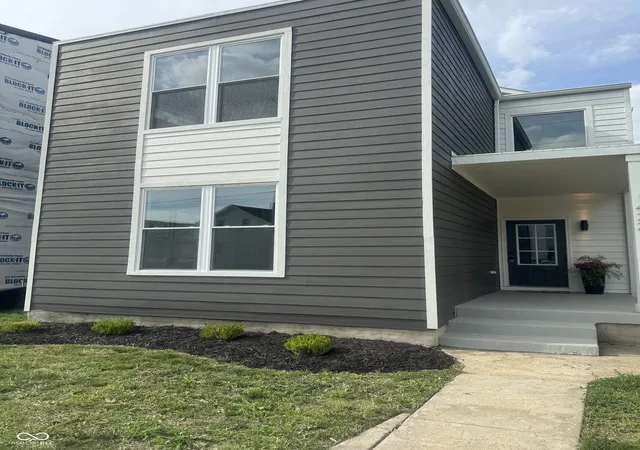 3rd image of 1422 English Ave, Indianapolis, IN 46201 | MLS# 22091741