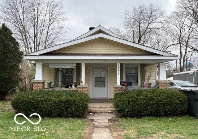 3rd image of 1831 Poplar St, Anderson, IN 46012 | MLS# 22091751