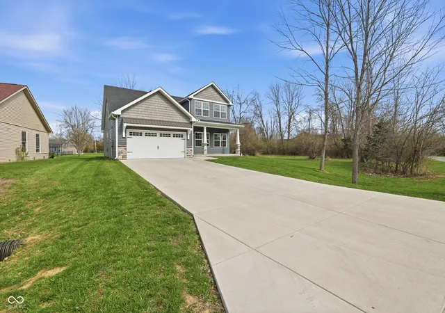 Homes for sale in Coatesville, IN | 210 Gettysburg, Coatesville, IN 46121 | MLS# 22091760