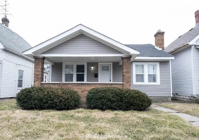 Homes for sale in Indianapolis, IN | 281 N Mount St, Indianapolis, IN 46222 | MLS# 22091776