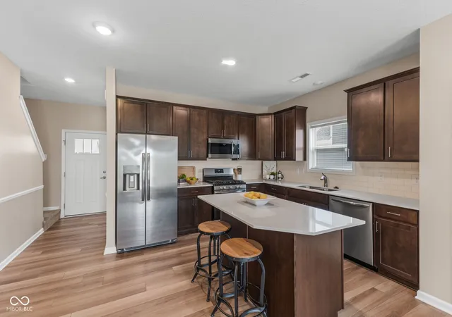 5th image of 2064 Maplewood Ln, Pendleton, IN 46064 | MLS# 22091869