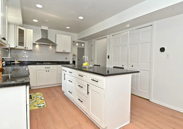 Photo 2 of Single family home for sale at 6031 Buck Trl Rd, Indianapolis, IN 46237 | MLS# 22091889 | Listing updated on 2026-09-13