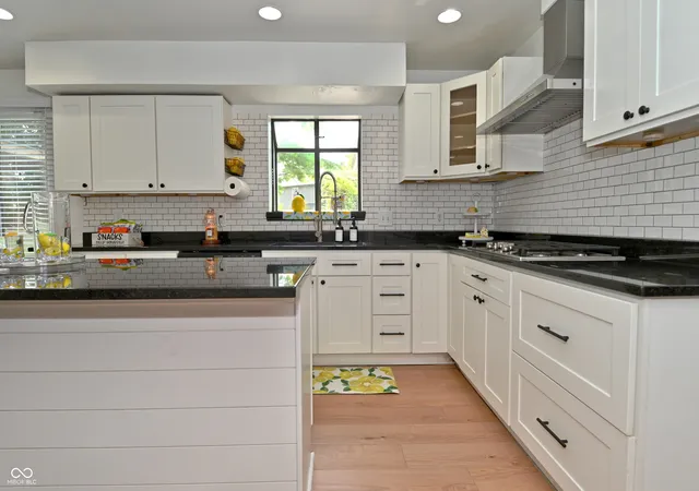 Photo 4 of Single family home for sale at 6031 Buck Trl Rd, Indianapolis, IN 46237 | MLS# 22091889 | Listing updated on 2026-09-13