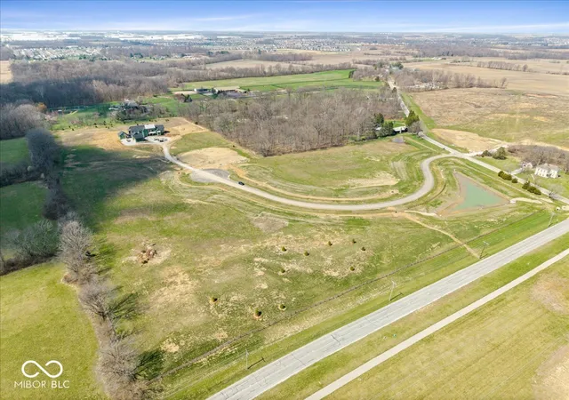 Photo 3 of Land for sale at 4901 Homestead Ct, Zionsville, IN 46077 | MLS# 22091927 | Listing updated on 2026-05-04