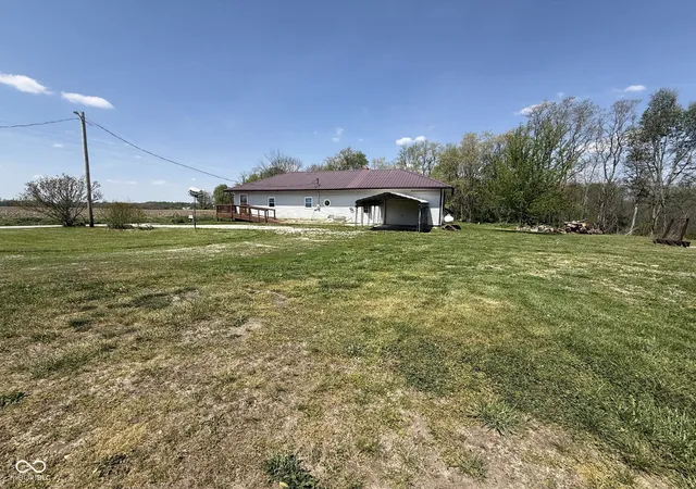 Homes for sale in Carthage, IN | 10074 N 400 W, Carthage, IN 46115 | MLS# 22092064