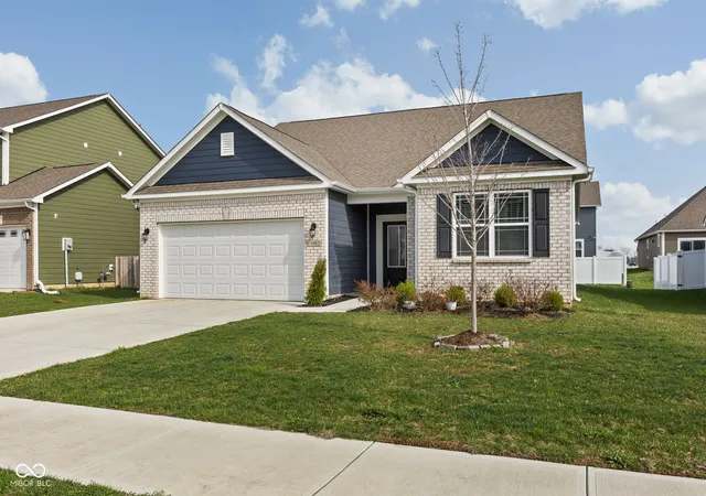 2nd image of 354 Limerick Ln, Pendleton, IN 46064 | MLS# 22092106