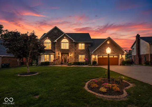 1st image of 214 Yorkshire Blvd W, Indianapolis, IN 46229 | MLS# 22092161