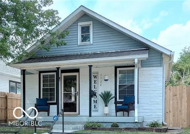 Homes for sale in Indianapolis, IN | 1722 Laurel St, Indianapolis, IN 46203 | MLS# 22092177