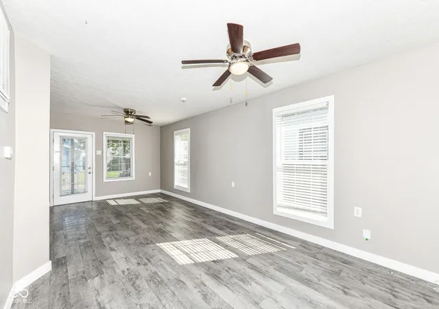 Homes for sale in Indianapolis, IN | 1722 Laurel St, Indianapolis, IN 46203 | MLS# 22092177