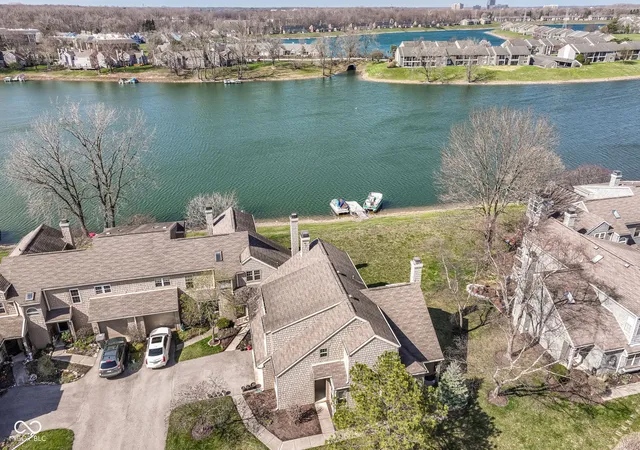3rd image of 7238 Harbour Iss, Indianapolis, IN 46240 | MLS# 22092217