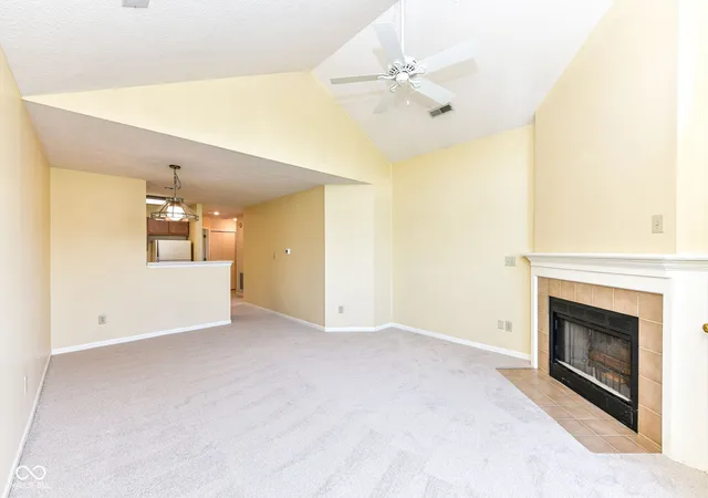 4th image of 7238 Harbour Iss, Indianapolis, IN 46240 | MLS# 22092217
