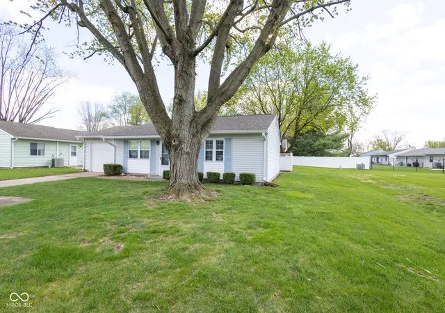 3rd image of 8018 Bryan Dr, Indianapolis, IN 46227 | MLS# 22092228