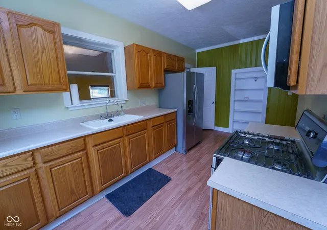 Photo 4 of Sale Pending at 40 W Main St, Monrovia, IN 46157 | MLS# 22092230 | Listing updated on 2026-09-21