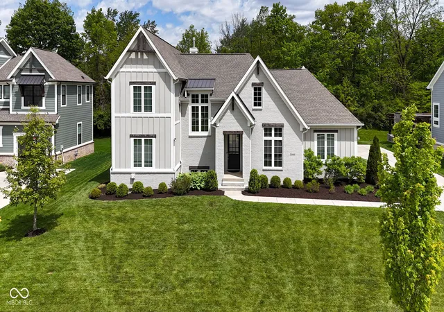 1st image of 11640 Walton Crescent, Zionsville, IN 46077 | MLS# 22092257