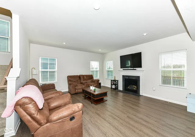 Photo 3 of Single family home for sale at 2642 Krasner Dr, Brownsburg, IN 46112 | MLS# 22092278 | Listing updated on 2026-08-28