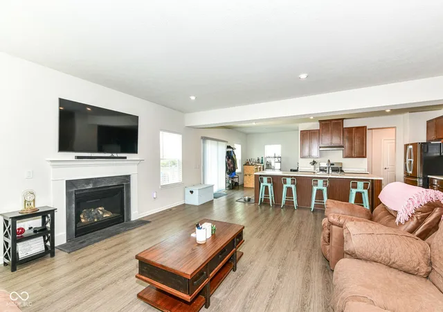 Photo 4 of Single family home for sale at 2642 Krasner Dr, Brownsburg, IN 46112 | MLS# 22092278 | Listing updated on 2026-10-01