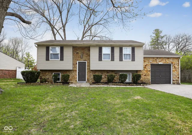 1st image of 11303 Mcdowell Dr, Indianapolis, IN 46229 | MLS# 22092370