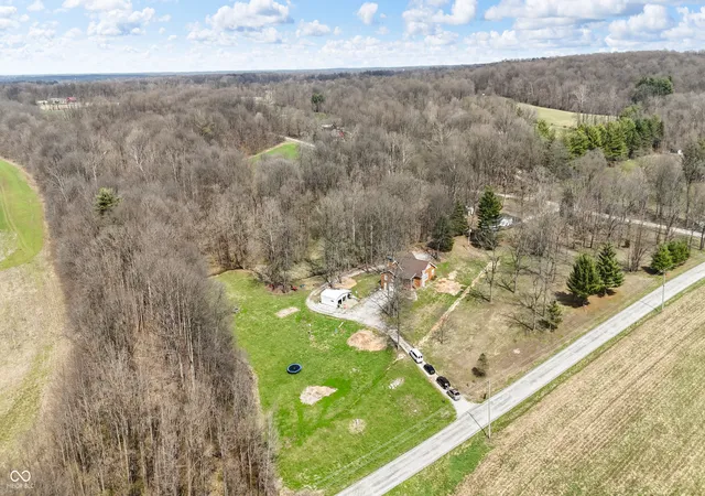 Photo 1 of Single family home for sale at 2409 E County Rd 700 S, Cloverdale, IN 46120 | MLS# 22092389 | Listing updated on 2026-10-02