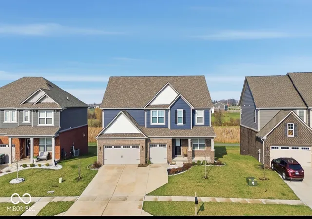 Photo 1 of Single family home for sale at 1986 Mccormick Dr, Greenwood, IN 46143 | MLS# 22092451 | Listing updated on 2026-09-19
