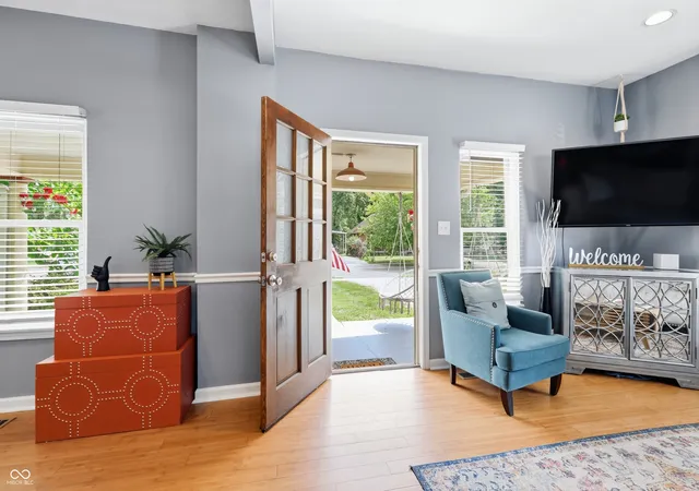 Photo 4 of Single family home for sale at 5858 Dewey Ave, Indianapolis, IN 46219 | MLS# 22092494 | Listing updated on 2026-09-03