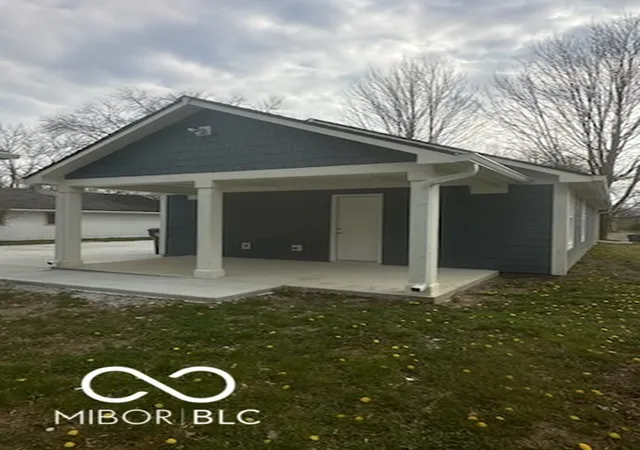 3rd image of 3514 Luewan Ct, Indianapolis, IN 46235 | MLS# 22092505