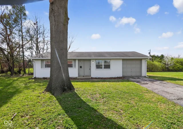 Photo 2 of Single family home for sale at 2318 N John Glenn Ct, Indianapolis, IN 46229 | MLS# 22092530 | Listing updated on 2026-09-28