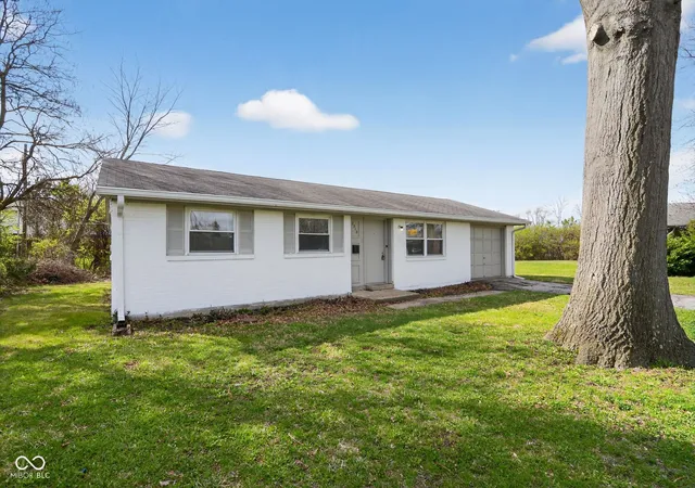 4th image of 2318 N John Glenn Ct, Indianapolis, IN 46229 | MLS# 22092530