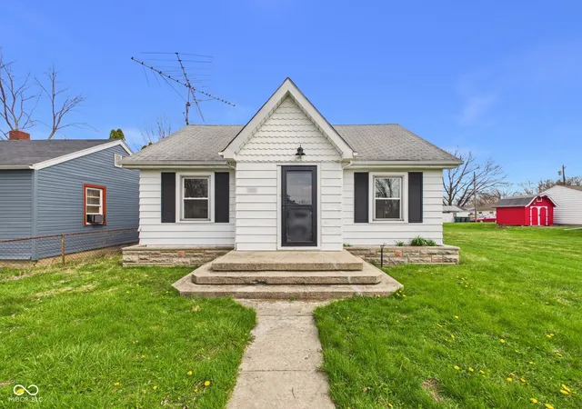 Photo 2 of Single family home for sale at 2016 S Shipley St, Muncie, IN 47302 | MLS# 22092535 | Listing updated on 2026-09-23