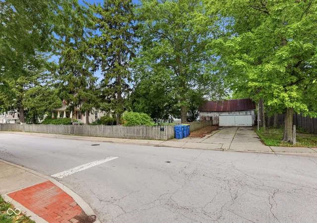 5th image of 320 2Nd St Ne, Carmel, IN 46032 | MLS# 22092540
