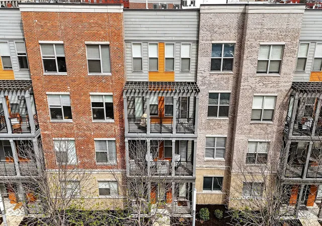 Photo 3 of Condo for sale at 110 E North St, Indianapolis, IN 46204 | MLS# 22092621 | Listing updated on 2026-08-26