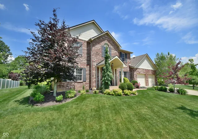 2nd image of 224 W Stoney Trl, Greenfield, IN 46140 | MLS# 22092630