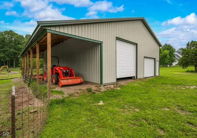 Homes for sale in Hope, IN | 15411 N State Road 9, Hope, IN 47246 | MLS# 22092707