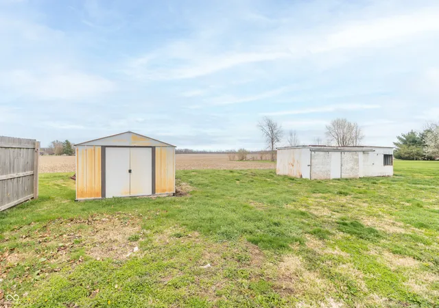 4th image of 3921 N 200 W, Greenfield, IN 46140 | MLS# 22092790