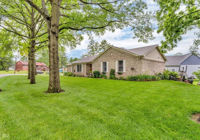 1st image of 101 Jefferson Vly, Coatesville, IN 46121 | MLS# 22092867