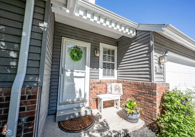 Photo 3 of Sale Pending at 7742 Pennycroft Dr, Indianapolis, IN 46236 | MLS# 22092915 | Listing updated on 2026-10-06