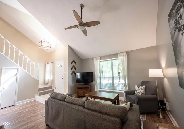 Photo 4 of Sale Pending at 7742 Pennycroft Dr, Indianapolis, IN 46236 | MLS# 22092915 | Listing updated on 2026-10-06