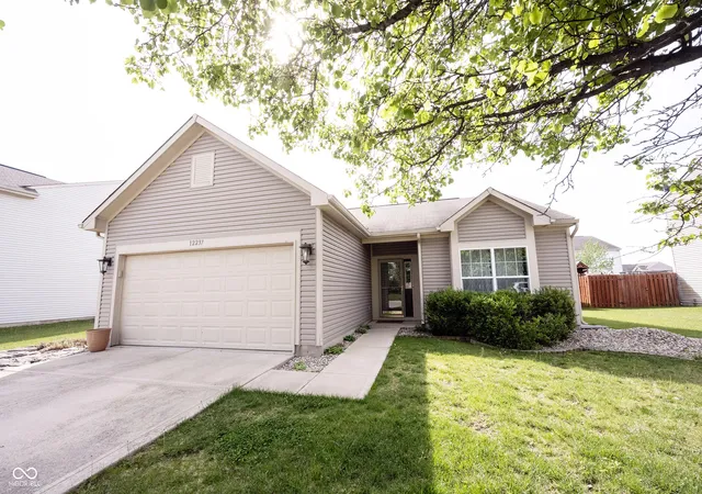 2nd image of 12237 Packers Ave, Fishers, IN 46037 | MLS# 22092917