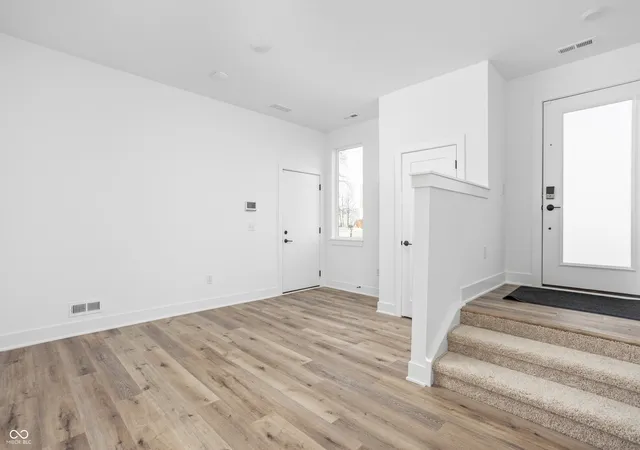 4th image of 2149 N College Ave, Indianapolis, IN 46202 | MLS# 22092966