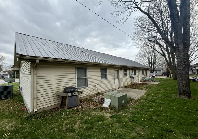 7th image of 600 N Grant St, Edinburgh, IN 46124 | MLS# 22092990