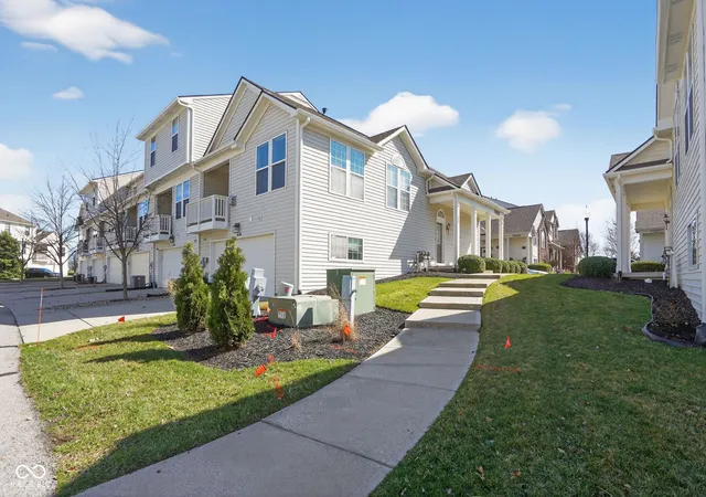Photo 3 of Townhouse for sale at 13857 Willesden Cir, Fishers, IN 46037 | MLS# 22093026 | Listing updated on 2026-07-07