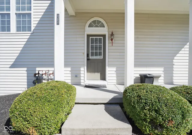 Photo 3 of Townhouse for sale at 13857 Willesden Cir, Fishers, IN 46037 | MLS# 22093026 | Listing updated on 2026-07-07