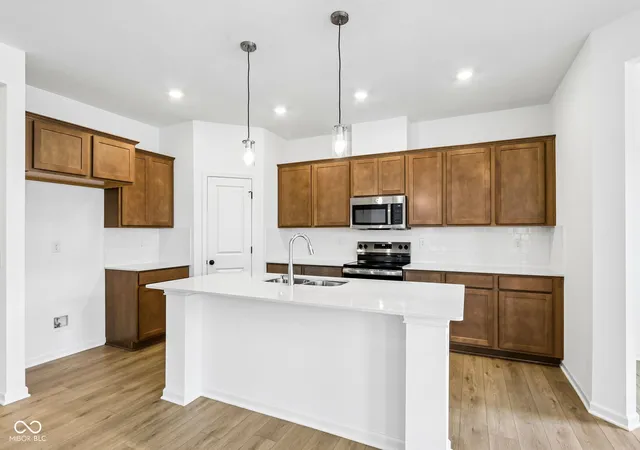 Photo 2 of Sale Pending at 5768 Arcade Blvd, Mc Cordsville, IN 46055 | MLS# 22093255 | Listing updated on 2026-08-31