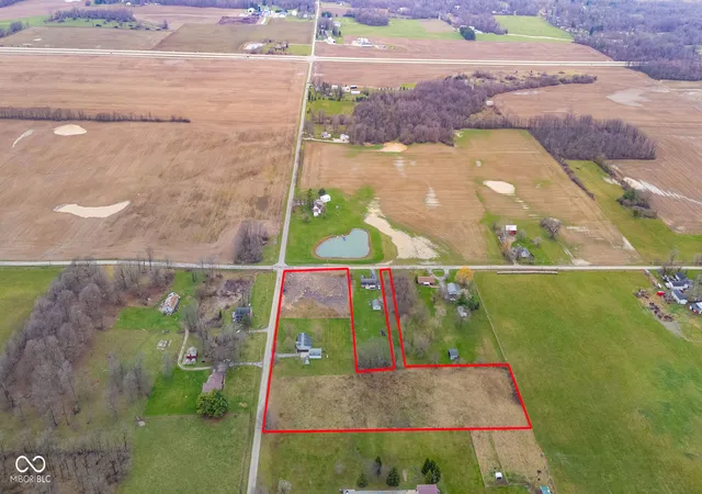 Homes for sale in New Castle, IN | 1076 E County Road 650 N, New Castle, IN 47362 | MLS# 22093303