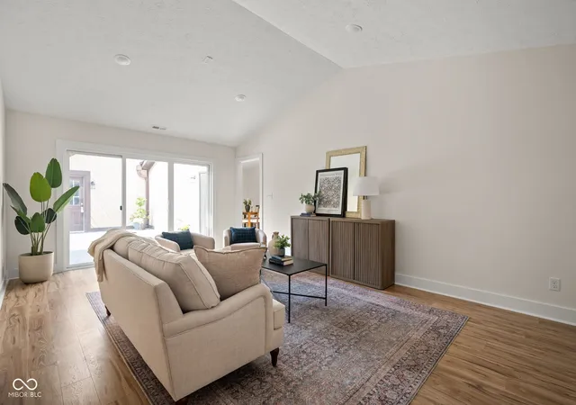 4th image of 2942 Stauffer Row, Indianapolis, IN 46268 | MLS# 22093483