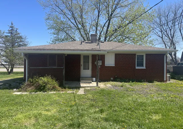 3rd image of 5743 N Frontage Rd, Fairland, IN 46126 | MLS# 22093555