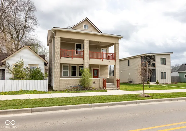 2nd image of 1231 S Meridian St, Indianapolis, IN 46225 | MLS# 22093660