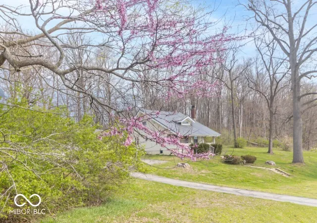 Homes for sale in New Castle, IN | 2645 S Greensboro Pike, New Castle, IN 47362 | MLS# 22093672