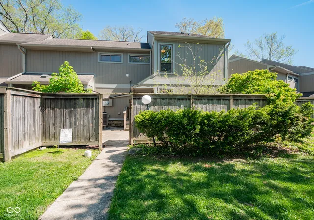 1st image of 4251 Woodsage Tr, Indianapolis, IN 46237 | MLS# 22093806